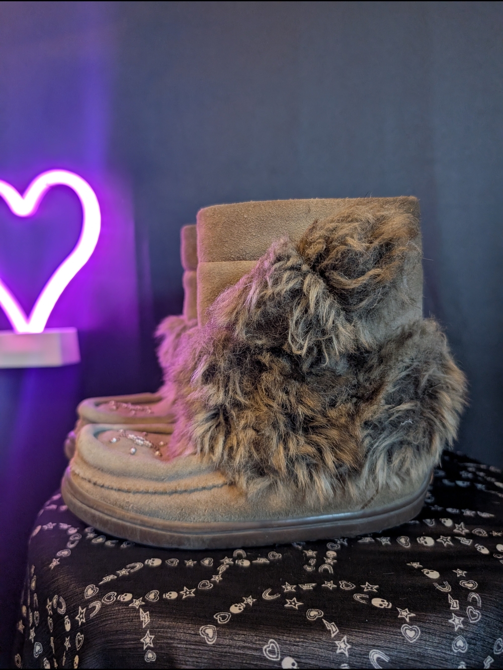 Manitoba Mukluk Kids Cozy Faux Fur Suede Boots - Taupe Winter Warm Cozy